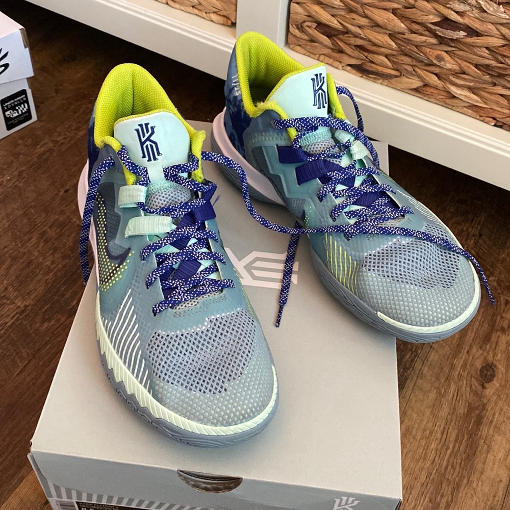 Kyrie flytrap V sneakers